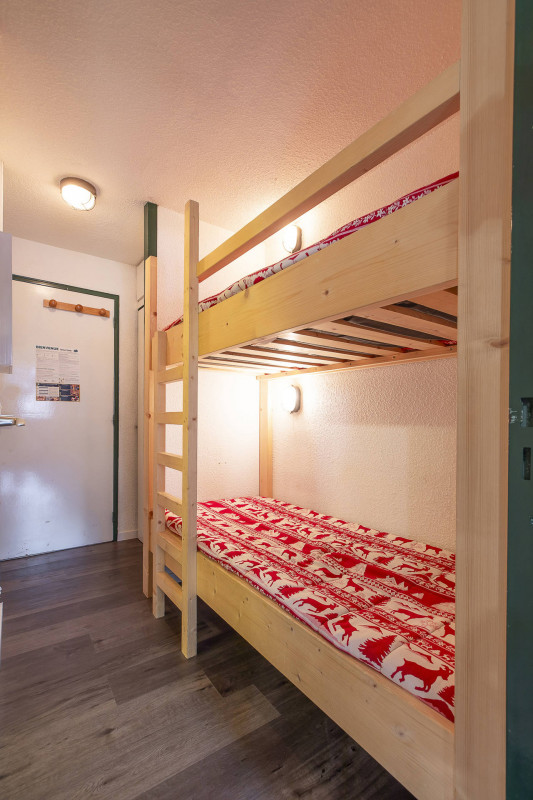 _lv_images__lot_0000020033_07_9431900 _lv_images__lot_0000020033_07_9431900