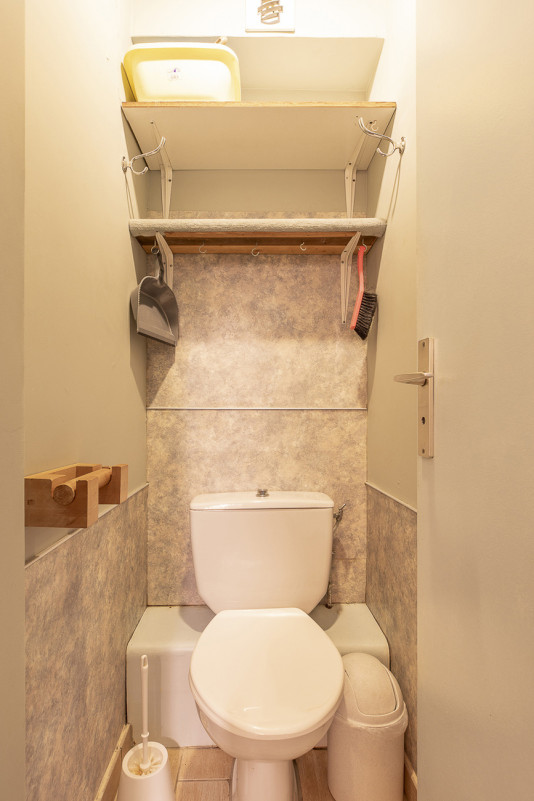 _lv_images__lot_0000070001_10_10053224