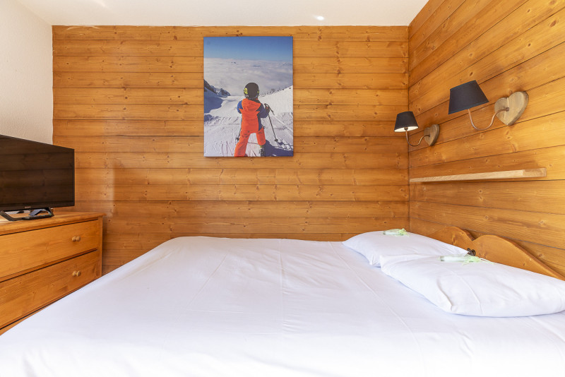 _lv_images__lot_0000080007_10_10245222 _lv_images__lot_0000080007_10_10245222