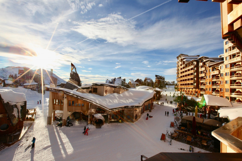 _lv_images__lot_0000080007_14_10436463