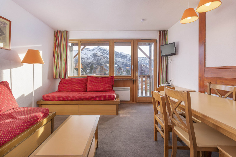 _lv_images__lot_0000080057_01_9778190