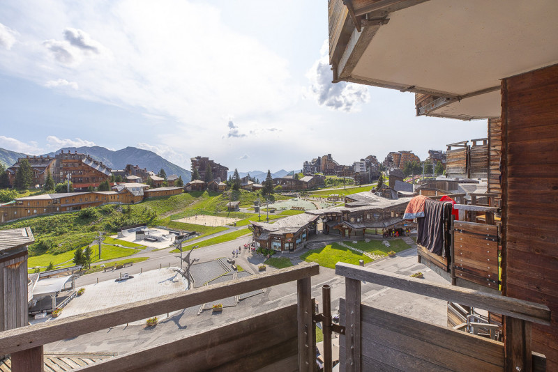 _lv_images__lot_0000100029_13_10142591 _lv_images__lot_0000100029_13_10142591