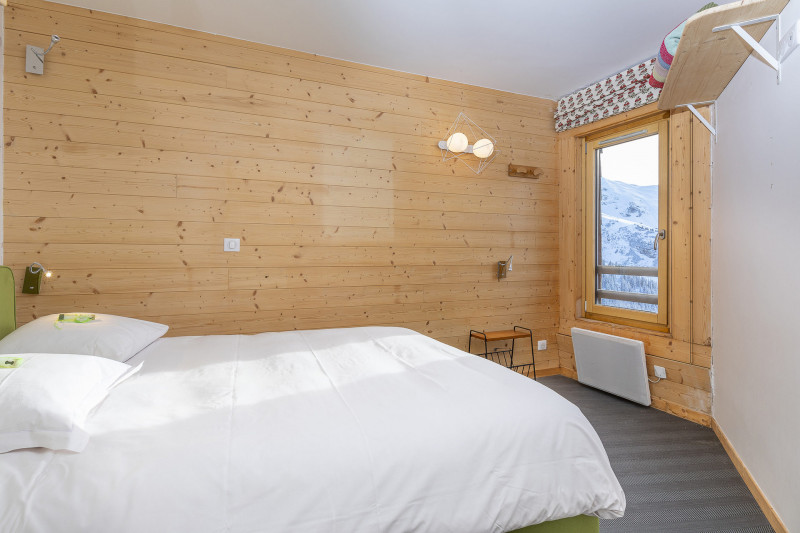 _lv_images__lot_0000190008_09_9389049