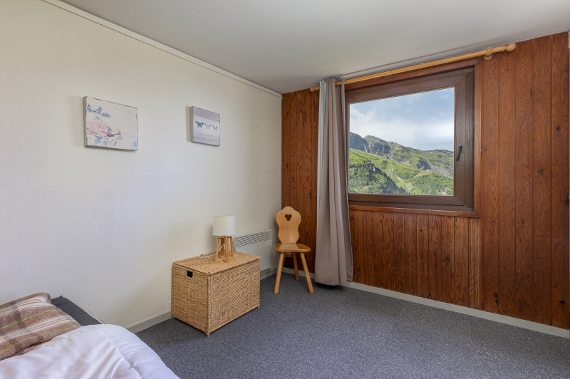 _lv_images__lot_0000210009_12_10080360