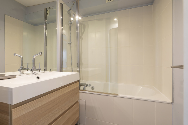 _lv_images__lot_0000210009_14_10370449