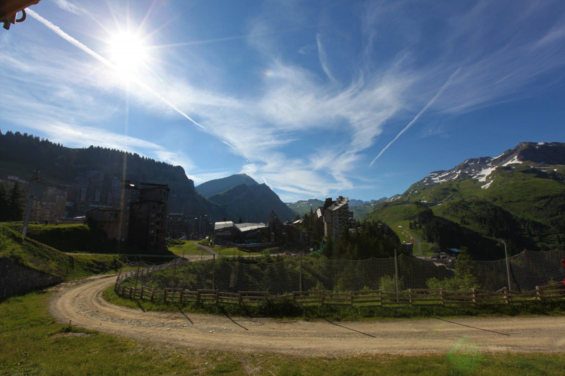 _lv_images__lot_0000370001_09_11030014 _lv_images__lot_0000370001_09_11030014