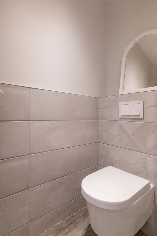 _lv_images__lot_0000370022_12_10107125