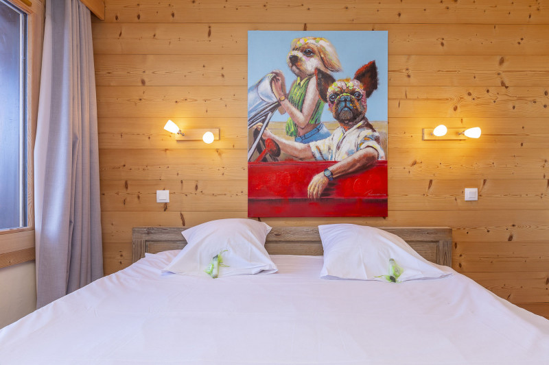 _lv_images__lot_0000390407_10_9850434