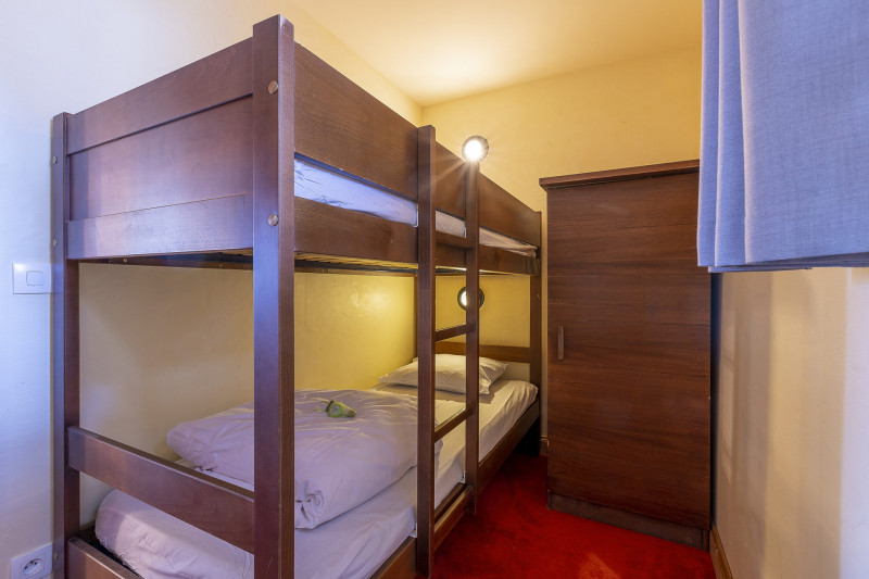 _lv_images__lot_0000390407_12_9651623 _lv_images__lot_0000390407_12_9651623