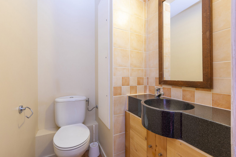 _lv_images__lot_0000390407_13_9205542