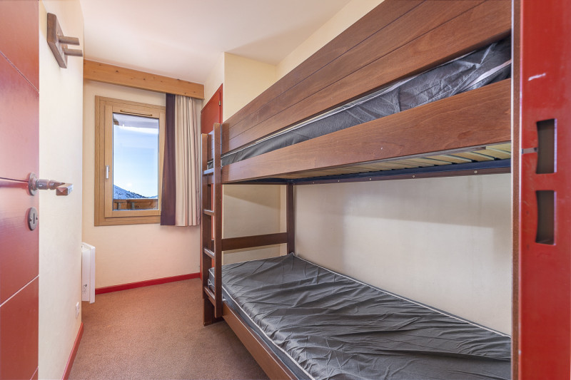 _lv_images__lot_0000390603_14_10230884