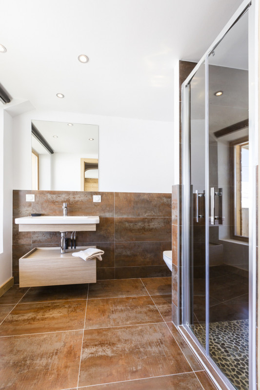 _lv_images__lot_0000400001_11_10300791