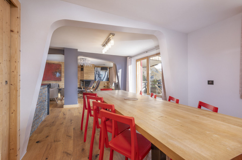 _lv_images__lot_0000400002_03_10281047