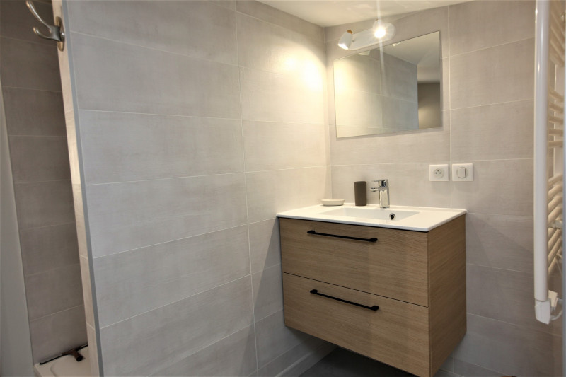 _lv_images__lot_0000470001_10_9817646 _lv_images__lot_0000470001_10_9817646