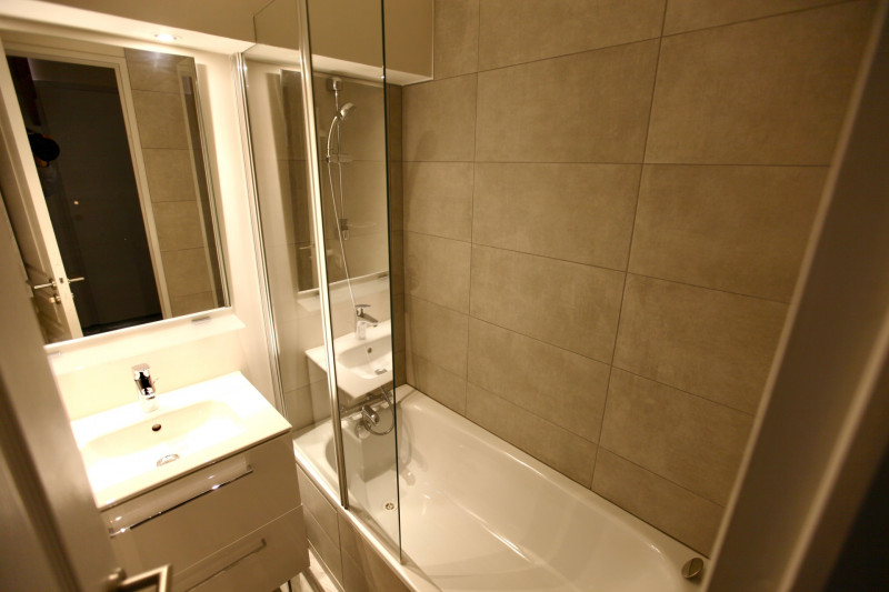 _lv_images__lot_0000470008_07_10031920