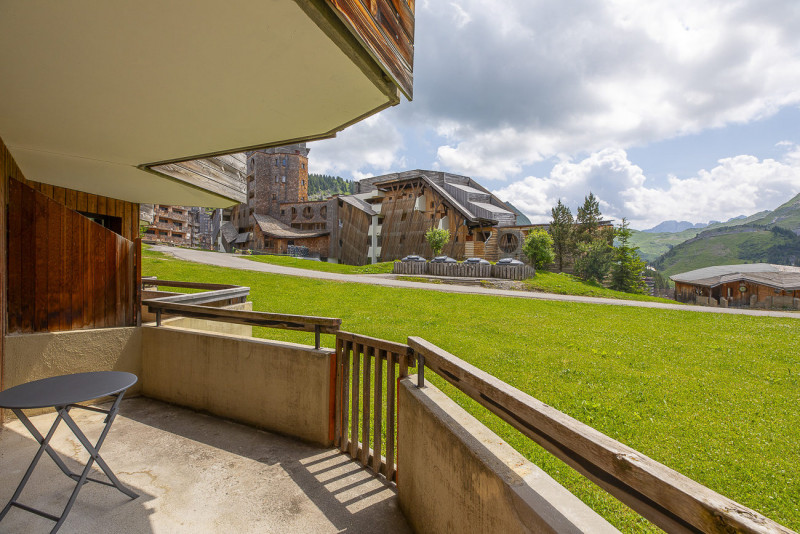 _lv_images__lot_0000490012_13_9470371 _lv_images__lot_0000490012_13_9470371