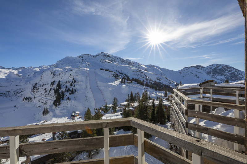 _lv_images__lot_0000540005_16_10181122