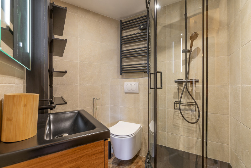 _lv_images__lot_0000550003_14_9180558 _lv_images__lot_0000550003_14_9180558