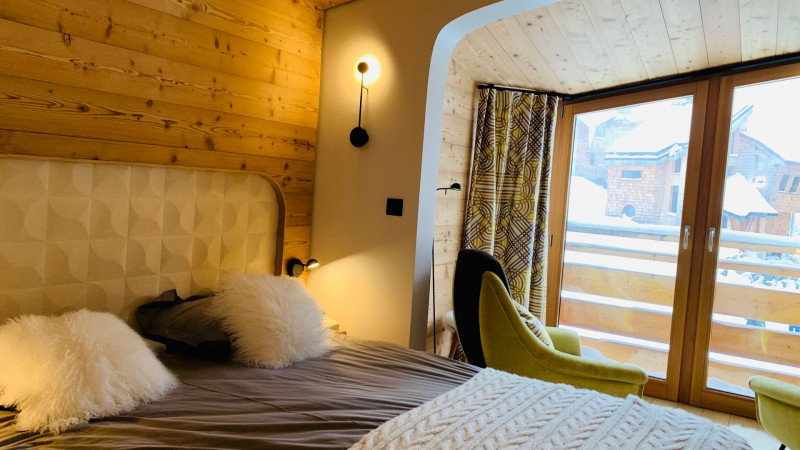 _lv_images__lot_0001200120_14_9737839 _lv_images__lot_0001200120_14_9737839