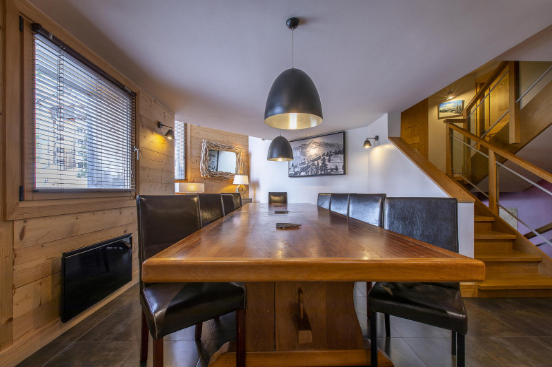 _lv_images__lot_0002500001_05_9983162 _lv_images__lot_0002500001_05_9983162