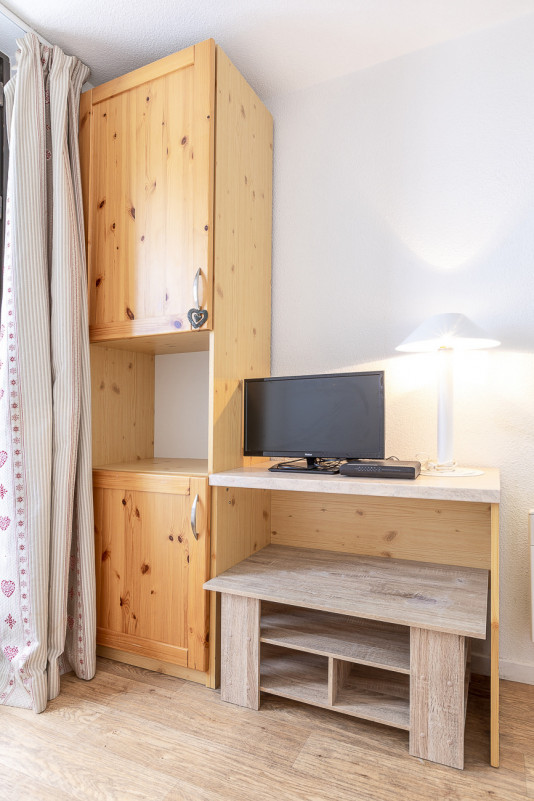 _lv_images__lot_0002800019_09_9481161 _lv_images__lot_0002800019_09_9481161