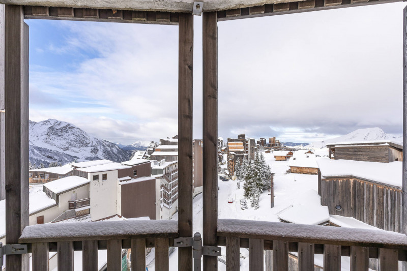 _lv_images__lot_0002800019_15_11029317