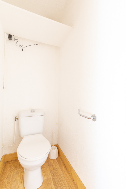 _lv_images__lot_0002800022_11_10018006