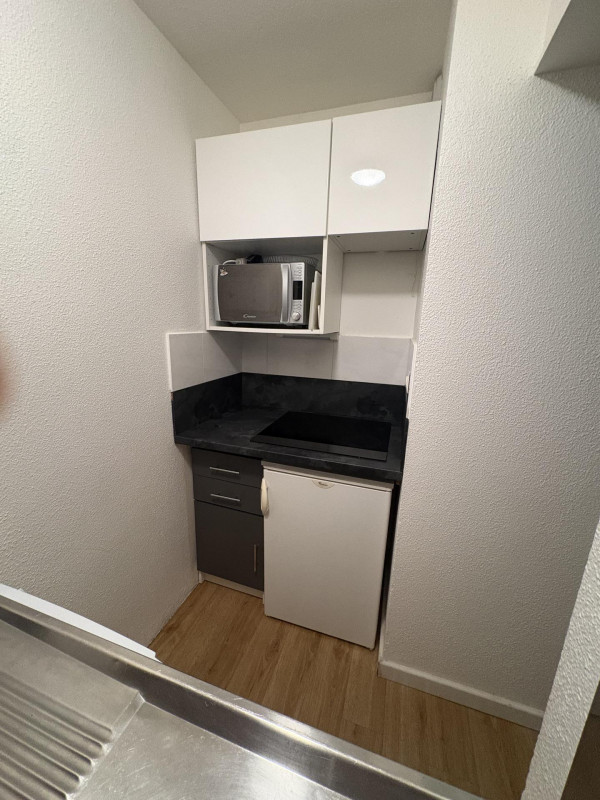 _lv_images__lot_0002800039_04_9336921