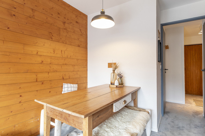 _lv_images__lot_0002800056_09_9760275 _lv_images__lot_0002800056_09_9760275