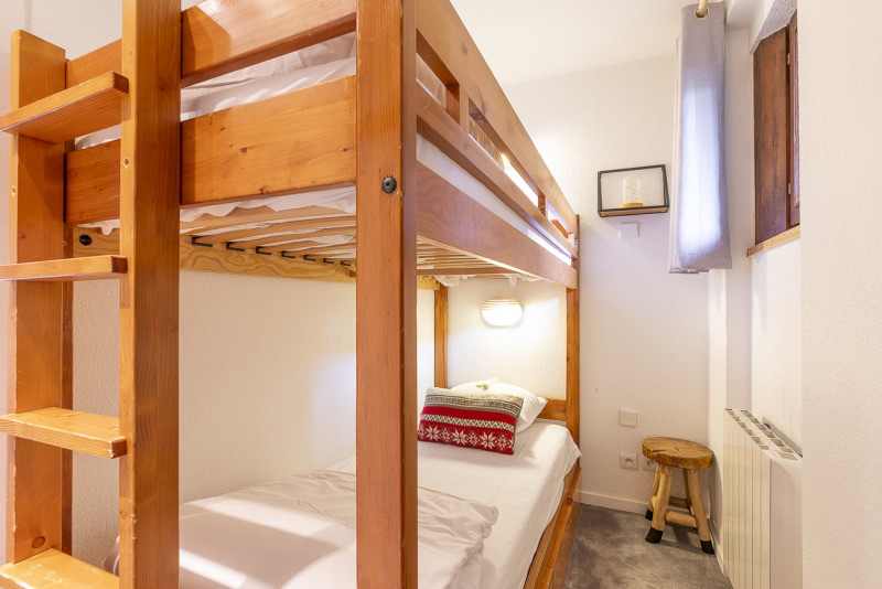 _lv_images__lot_0002800056_10_9220888 _lv_images__lot_0002800056_10_9220888