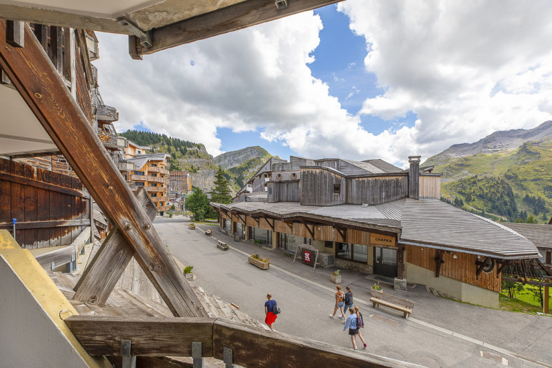 _lv_images__lot_0002800056_12_11030852 _lv_images__lot_0002800056_12_11030852