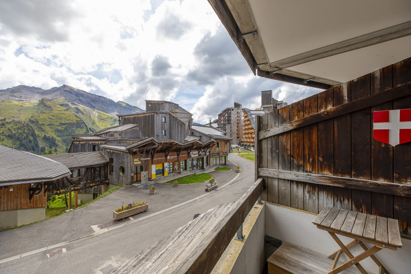 _lv_images__lot_0002800056_13_10247611 _lv_images__lot_0002800056_13_10247611