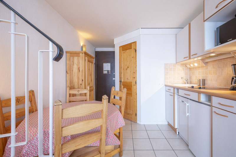 _lv_images__lot_0002800086_08_9451528 _lv_images__lot_0002800086_08_9451528