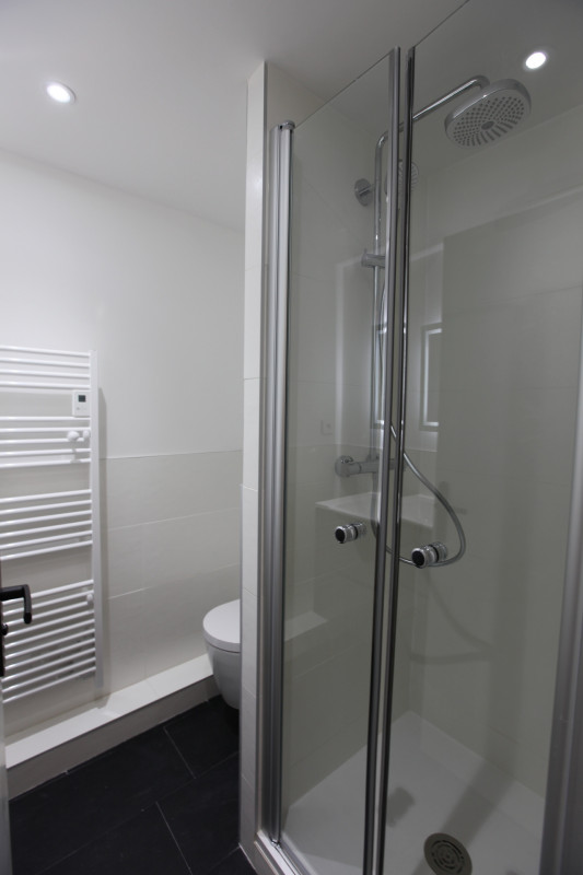 _lv_images__lot_0002800095_07_10377219