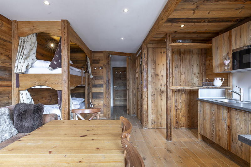 _lv_images__lot_0002800138_06_10011707 _lv_images__lot_0002800138_06_10011707