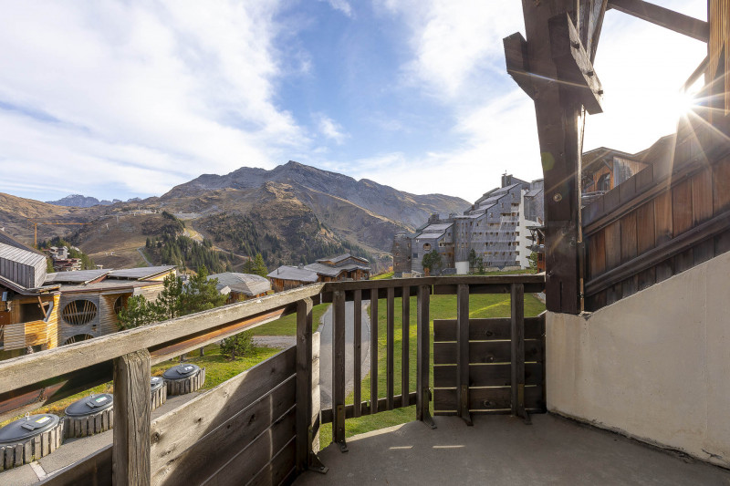 _lv_images__lot_0002800143_15_11023569 _lv_images__lot_0002800143_15_11023569