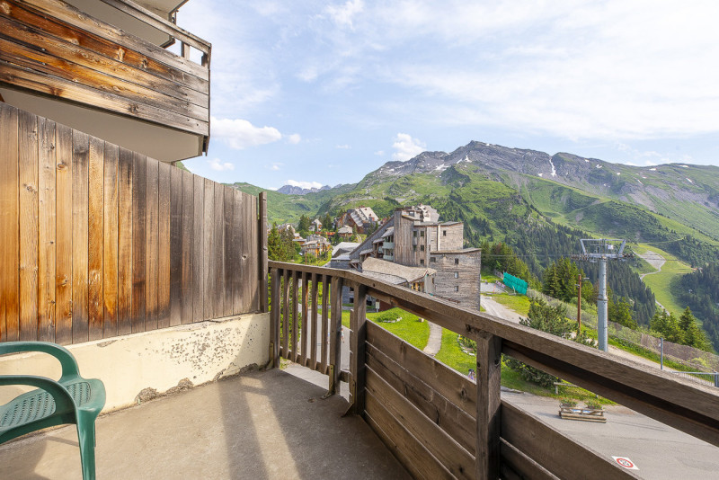 _lv_images__lot_0002800156_16_9998752 _lv_images__lot_0002800156_16_9998752