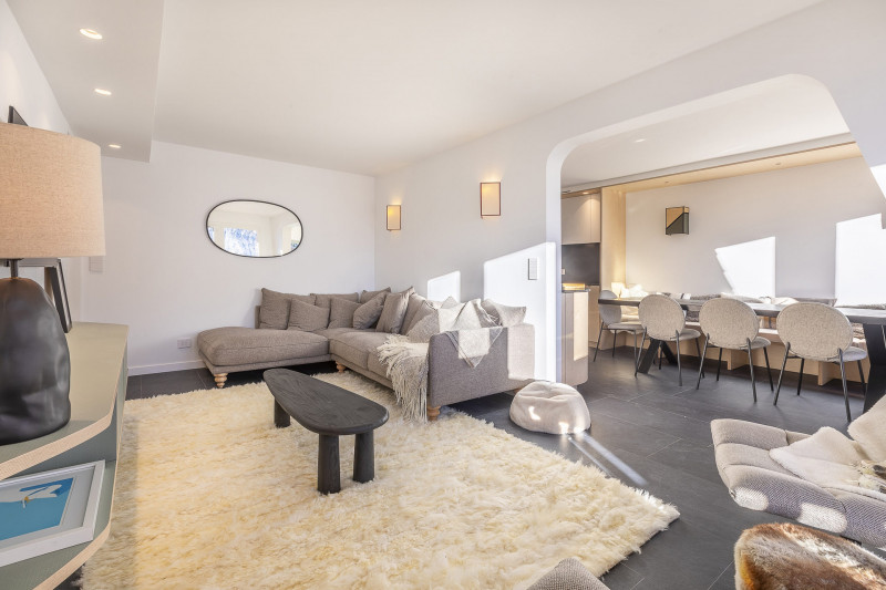 _lv_images__lot_0002800163_01_9462307 _lv_images__lot_0002800163_01_9462307