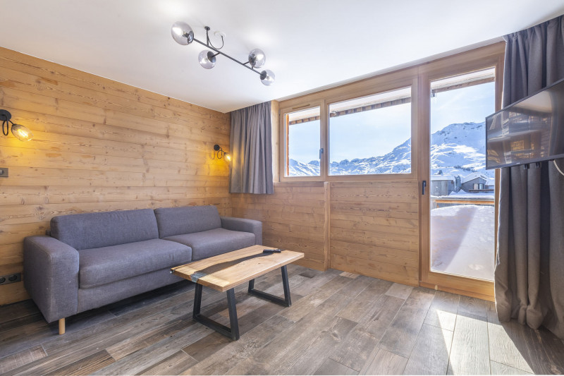 _lv_images__lot_0002800170_02_9468900 _lv_images__lot_0002800170_02_9468900