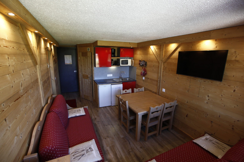 _lv_images__lot_0002800195_02_10011152 _lv_images__lot_0002800195_02_10011152