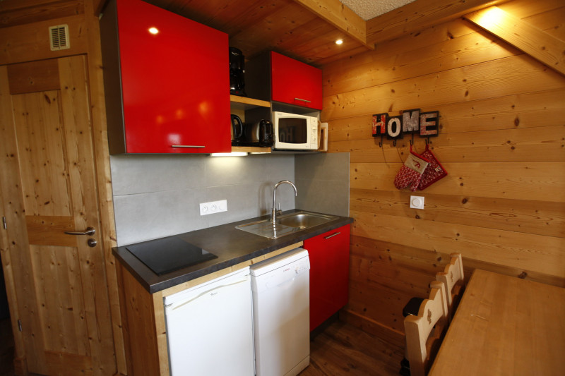 _lv_images__lot_0002800195_03_9393731 _lv_images__lot_0002800195_03_9393731