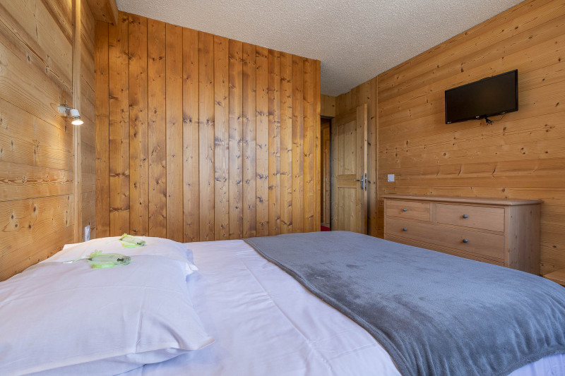 _lv_images__lot_0002800199_08_10079049 _lv_images__lot_0002800199_08_10079049