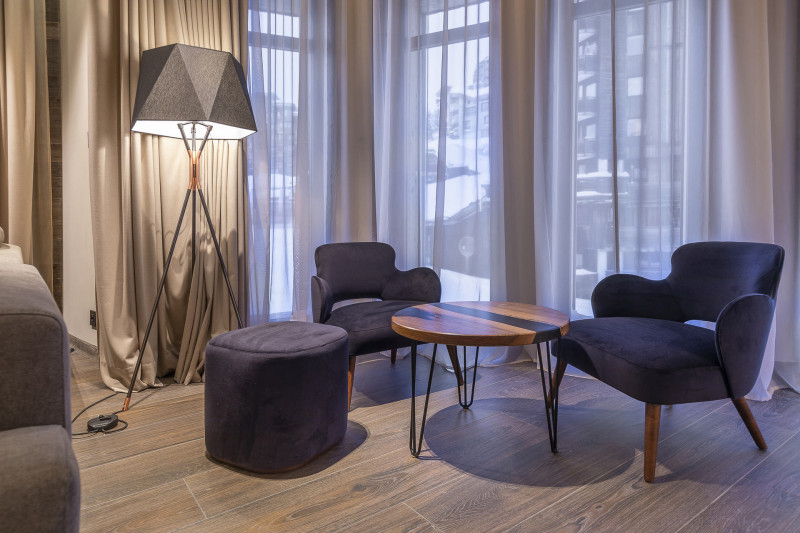 _lv_images__lot_0002800202_06_10119244 _lv_images__lot_0002800202_06_10119244