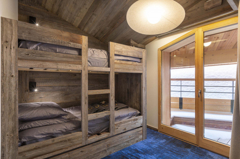 _lv_images__lot_0002800207_09_11074585 _lv_images__lot_0002800207_09_11074585
