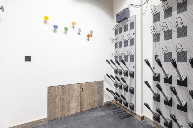 _lv_images__lot_0002800207_12_10091955