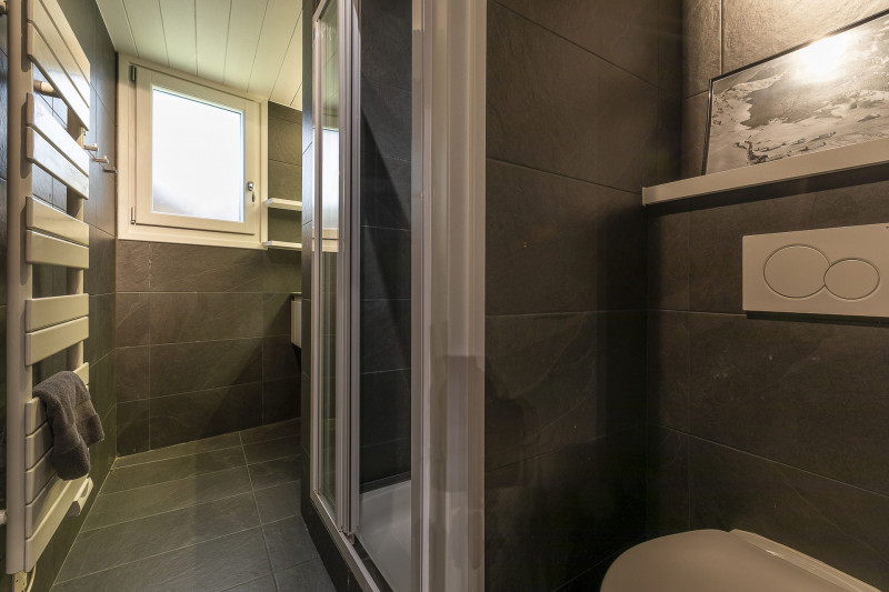 _lv_images__lot_0002800264_12_9765421 _lv_images__lot_0002800264_12_9765421