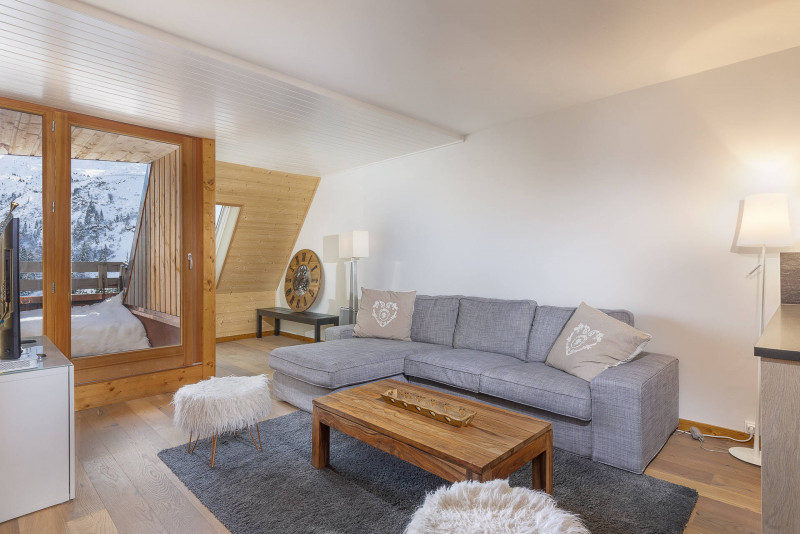 _lv_images__lot_0002800272_03_9279060 _lv_images__lot_0002800272_03_9279060