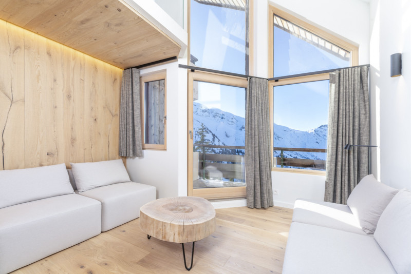 _lv_images__lot_0002800281_04_10086133 _lv_images__lot_0002800281_04_10086133