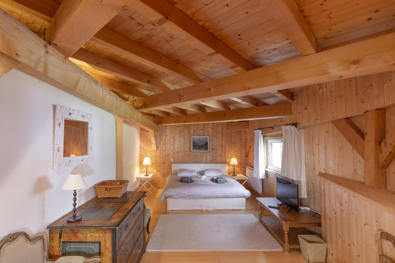 _lv_images__lot_0002800308_07_9745366 _lv_images__lot_0002800308_07_9745366