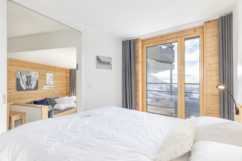 _lv_images__lot_0002800319_10_9986019 _lv_images__lot_0002800319_10_9986019